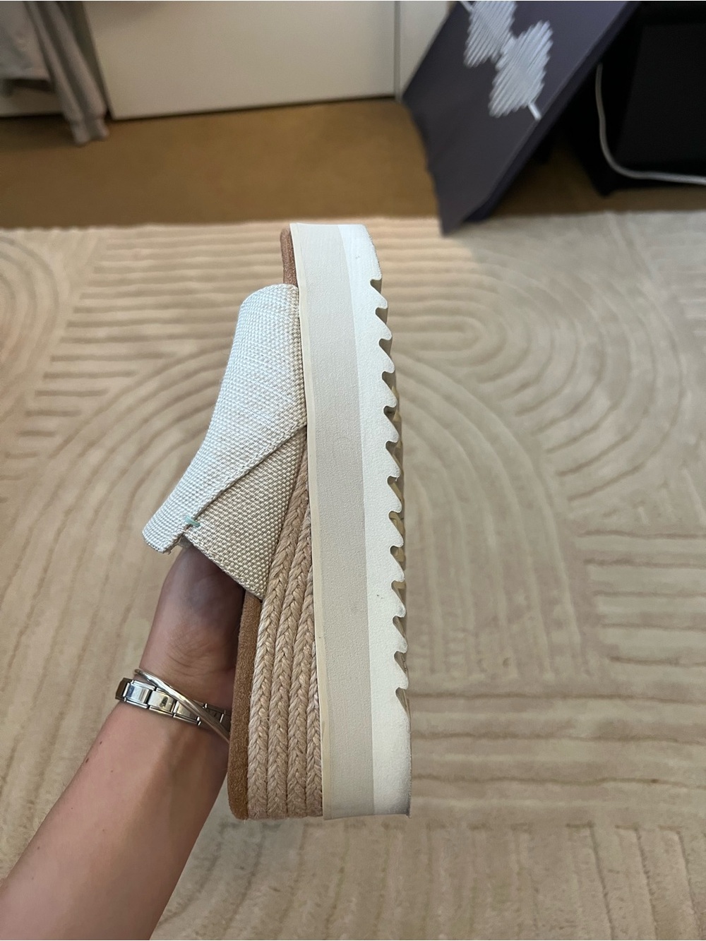 Sandals - Picture 3 of 4
